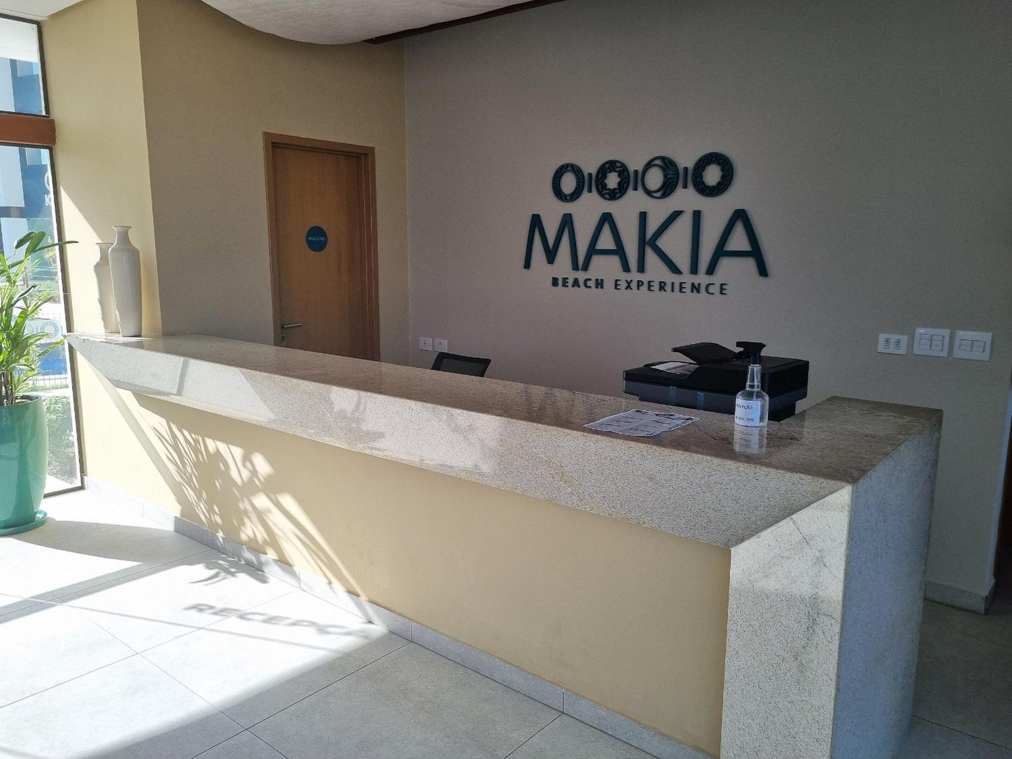 Flat Em Muro Alto - - Makia D115 - By Anfitriao *